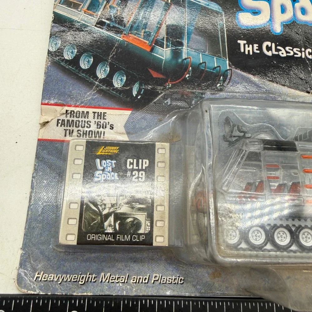 Johnny Lightning Lost In Space The Classic Series The Chariot Diecast Vehicle